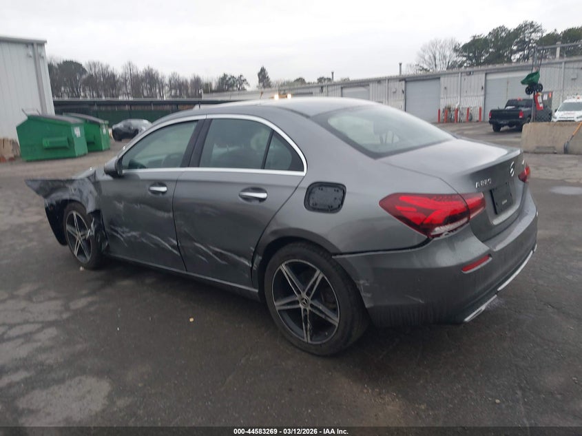 2020 Mercedes-benz A-klasse VIN W1K3G4FB6LJ210633 IAAI salvage auction — LEFT SIDE, Salvage Title, sold $8,050 on 2026-07-07 (photo 3)
