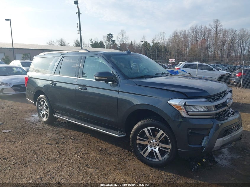 2023 Ford Expedition VIN 1FMJK1J81PEA44204 IAAI salvage auction — LEFT FRONT, Salvage Title, sold $8,950 on 2026-07-27 (photo 1)