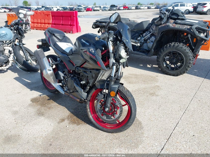 2025 Kawasaki Er VIN ML5ERGF17SDA38287 IAAI salvage auction — FRONT END, Salvage Title, sold $900 on 2026-07-08 (photo 1)