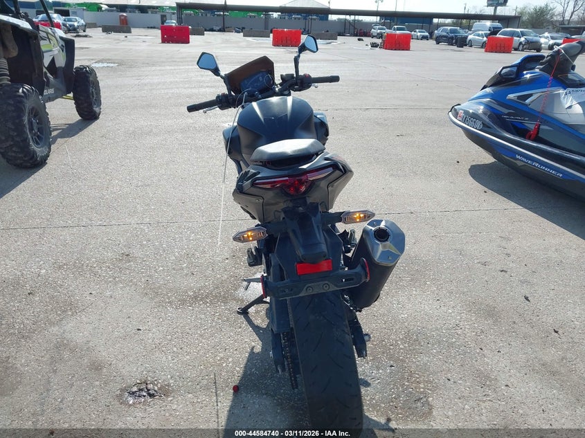 2025 Kawasaki Er VIN ML5ERGF17SDA38287 IAAI salvage auction — FRONT END, Salvage Title, sold $900 on 2026-07-08 (photo 6)