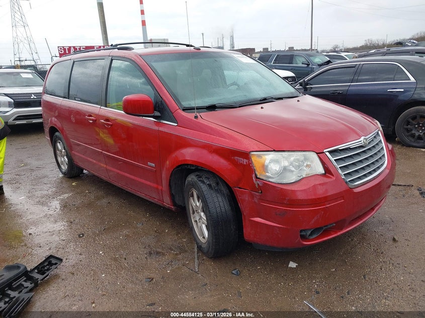 2008 Chrysler Town & country VIN 2A8HR54P98R793354 IAAI salvage auction — RIGHT FRONT, Clear (Indiana), sold $725 on 2026-07-24 (photo 1)