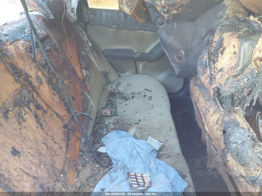 2011 Kia Forte VIN KNAFU4A24B5354581 IAAI salvage auction — TOTAL BURN, Certificate Of Destruction (Louisiana), sold $100 on 2026-07-31 (photo 8)