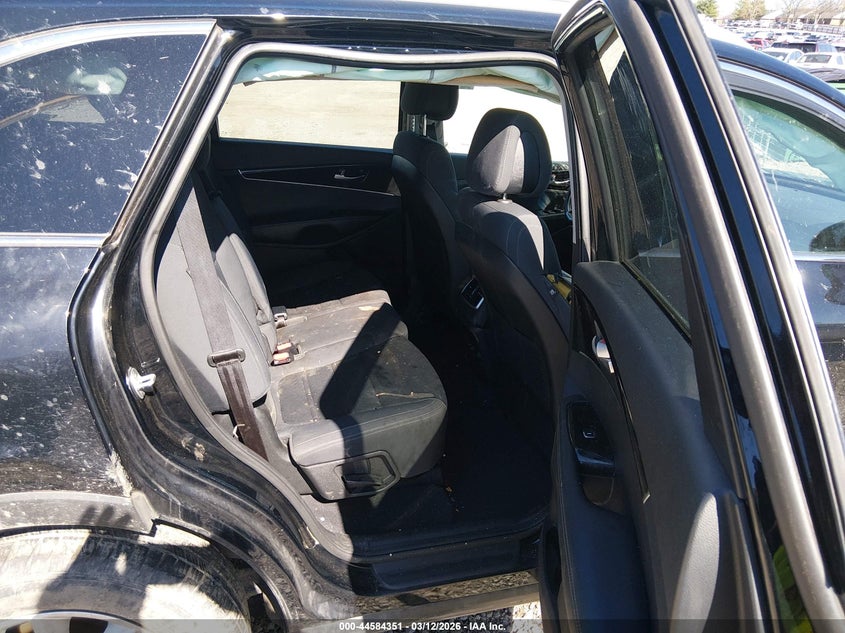 2016 Kia Sorento VIN 5XYPGDA30GG087526 IAAI salvage auction — FRONT END, Salvage (Kentucky), sold $550 on 2026-07-15 (photo 8)