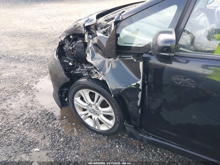 2011 Honda Fit VIN JHMGE8H53BC026221 IAAI salvage auction — LEFT FRONT, Salvage (North Carolina), sold $800 on 2026-07-24 (photo 6)