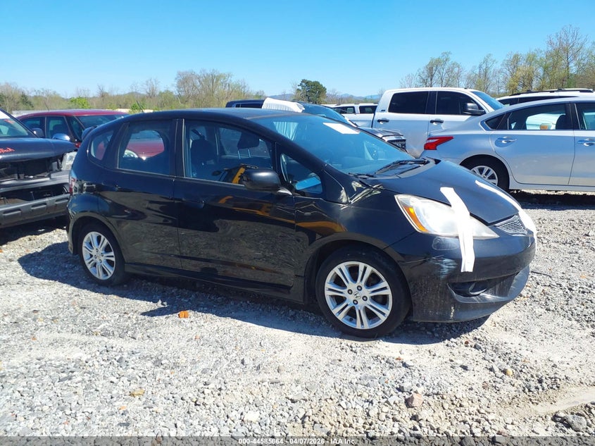 2011 Honda Fit VIN JHMGE8H53BC026221 IAAI salvage auction — LEFT FRONT, Salvage (North Carolina), sold $800 on 2026-07-24 (photo 1)