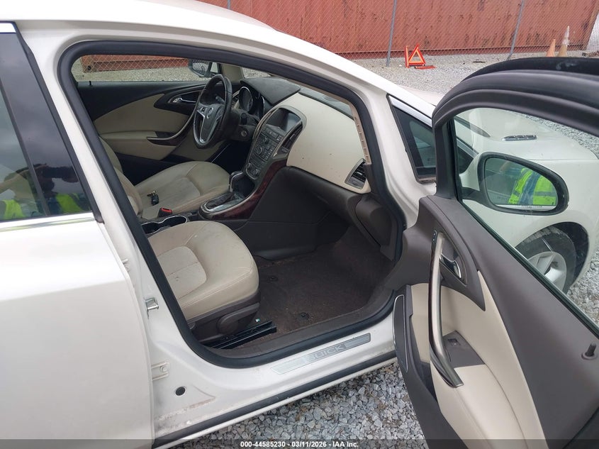 2015 Buick Verano VIN 1G4PR5SK0F4209963 IAAI salvage auction — REAR END, Salvage Title, sold $3,050 on 2026-07-21 (photo 5)