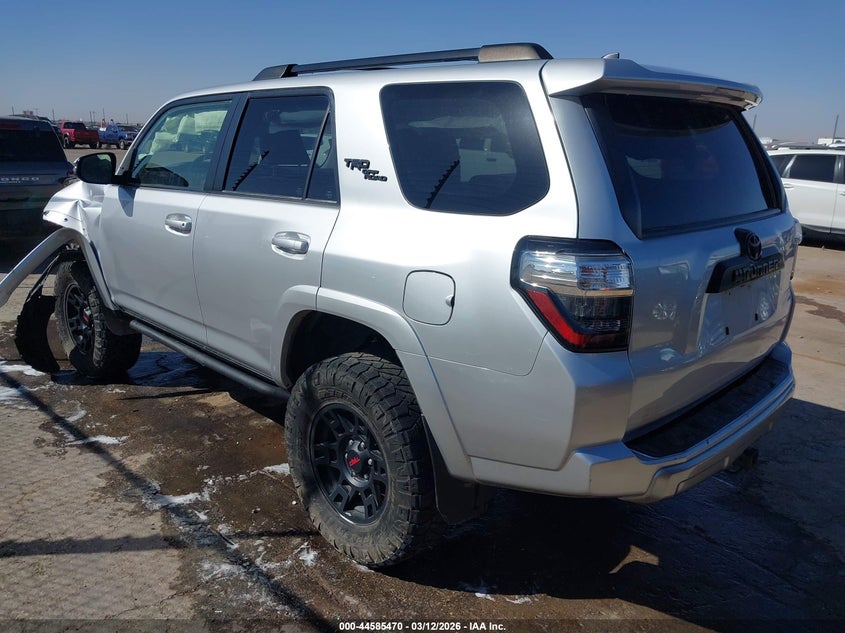 2022 Toyota 4runner VIN JTERU5JR6N6000218 IAAI salvage auction — LEFT FRONT, Original (Texas), sold $10,450 on 2026-07-07 (photo 3)