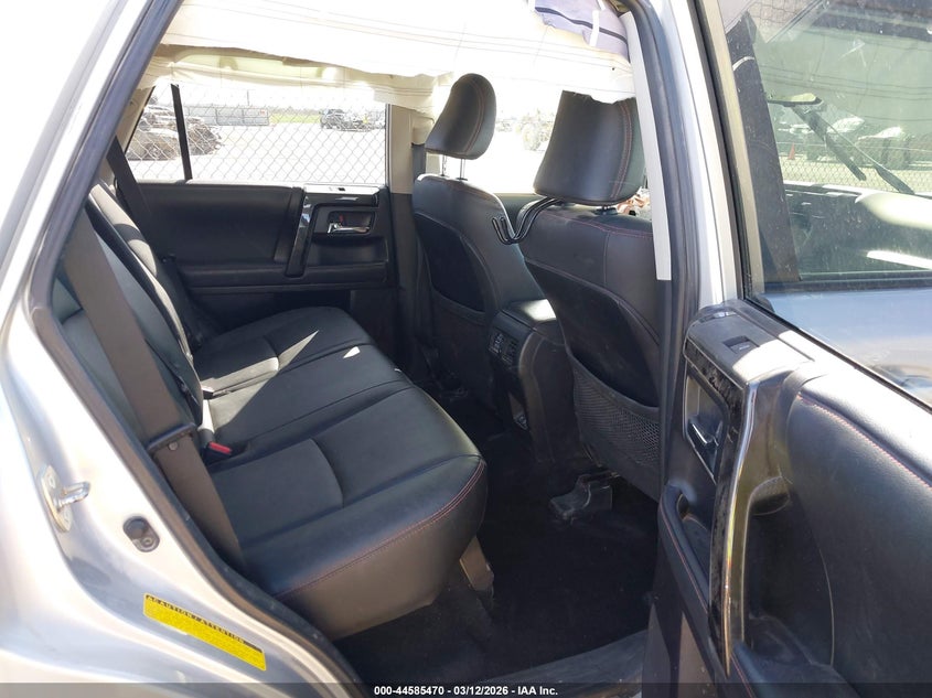 2022 Toyota 4runner VIN JTERU5JR6N6000218 IAAI salvage auction — LEFT FRONT, Original (Texas), sold $10,450 on 2026-07-07 (photo 8)