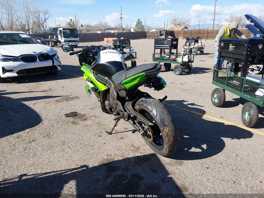 2014 Kawasaki Ninja VIN JKAEXEF12EDA16406 IAAI salvage auction — FRONT END, Salvage (Colorado), sold $175 on 2026-07-22 (photo 3)