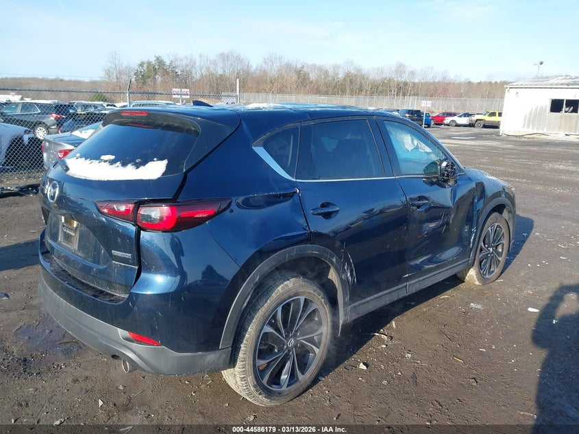 2022 Mazda Cx-5 VIN JM3KFBDM9N0610591 IAAI salvage auction — ROLLOVER, Salvage (Illinois), sold $2,750 on 2026-09-06 (photo 4)