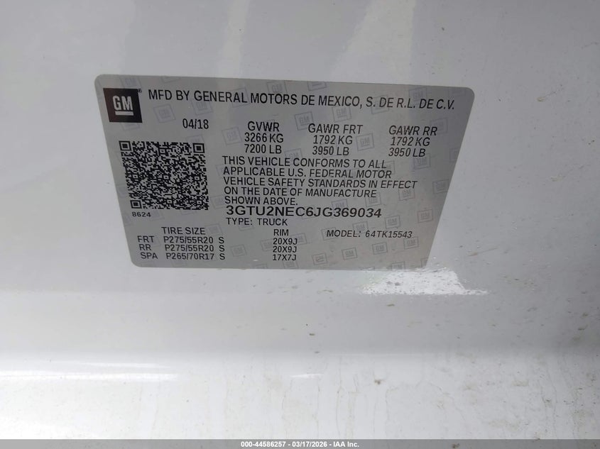 2018 Gmc SIERRA VIN 3GTU2NEC6JG369034 IAAI salvage auction — SIDE, Salvage Title, sold $9,600 on 2026-07-11 (photo 9)