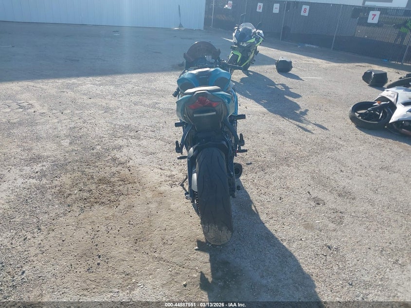 2021 Kawasaki Zx VIN JKBZXJH13MA007763 IAAI salvage auction — THEFT, Salvage Title, sold $1,050 on 2026-07-29 (photo 6)