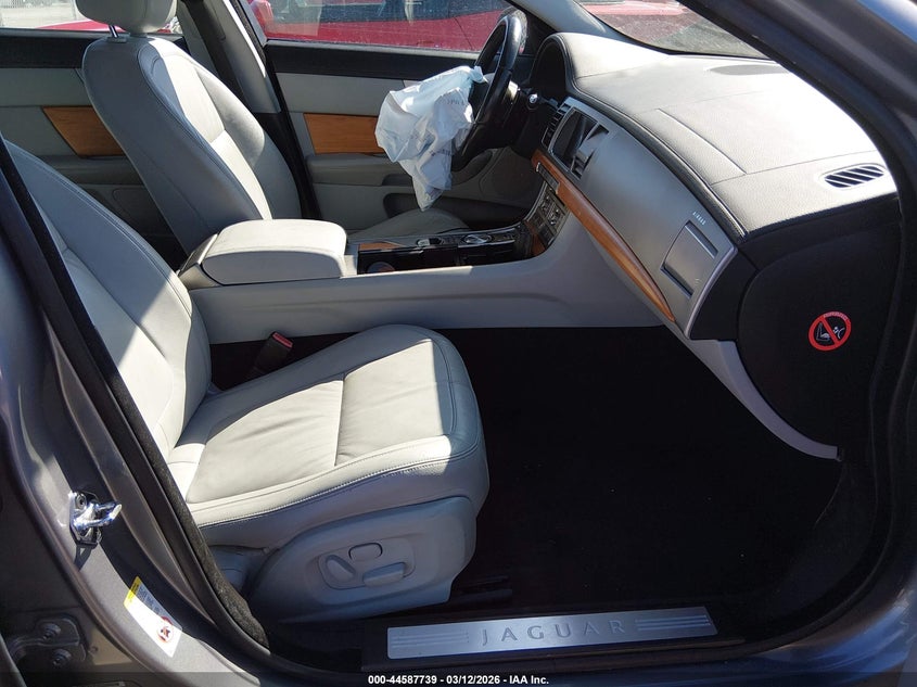 2009 Jaguar Xf VIN SAJWA05B49HR43767 IAAI salvage auction — FRONT END, Salvage (Oklahoma), sold $400 on 2026-07-07 (photo 5)