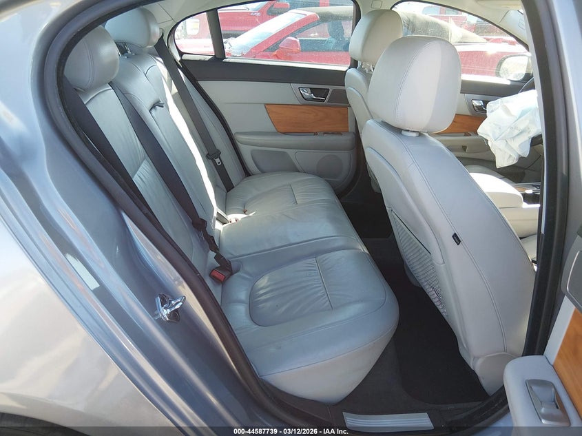 2009 Jaguar Xf VIN SAJWA05B49HR43767 IAAI salvage auction — FRONT END, Salvage (Oklahoma), sold $400 on 2026-07-07 (photo 8)