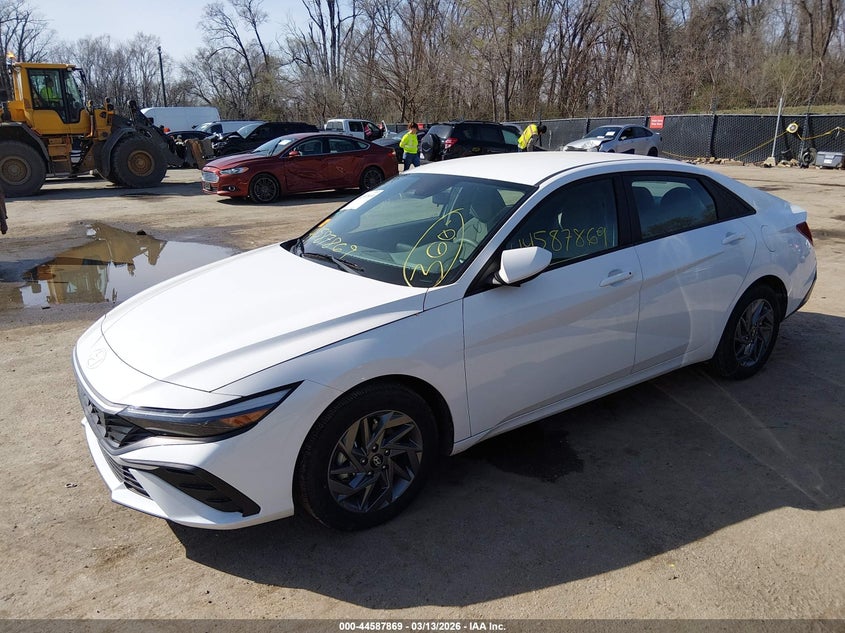 2024 Hyundai Elantra VIN KMHLM4DG8RU705484 IAAI salvage auction — REAR END, Salvage (Kansas), sold $5,200 on 2026-08-02 (photo 2)