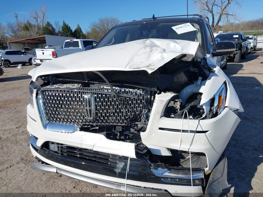 2019 Lincoln Navigator VIN 5LMJJ3LT7KEL26594 IAAI salvage auction — FRONT END, Clear (Oklahoma), sold $15,200 on 2026-07-22 (photo 6)