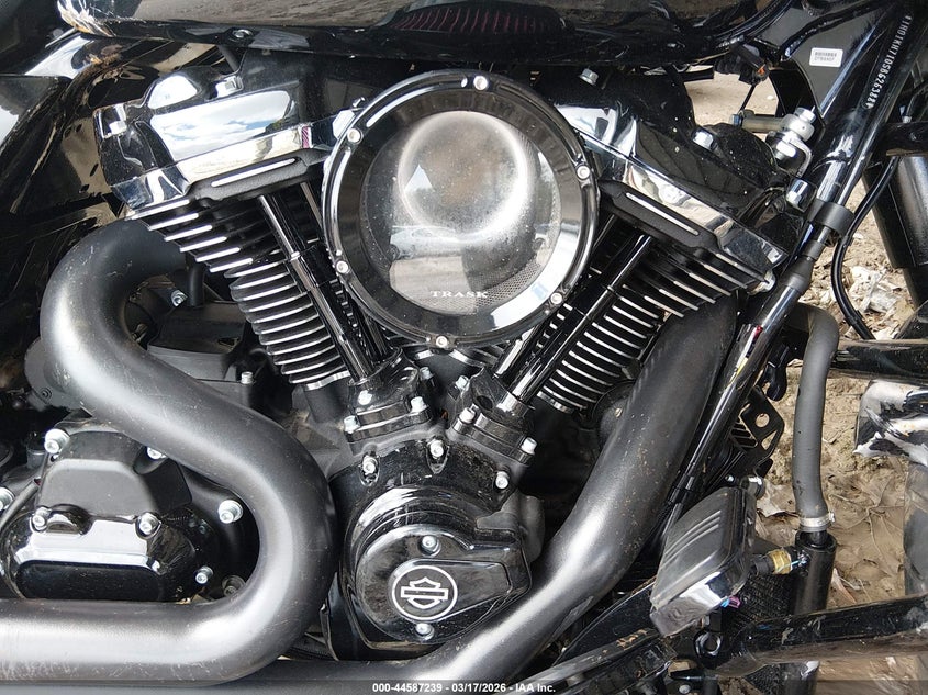 2025 Harley-davidson Road glide VIN 1HD1KH710SB626388 IAAI salvage auction — FRONT END, Salvage Title, sold $8,200 on 2026-07-22 (photo 8)