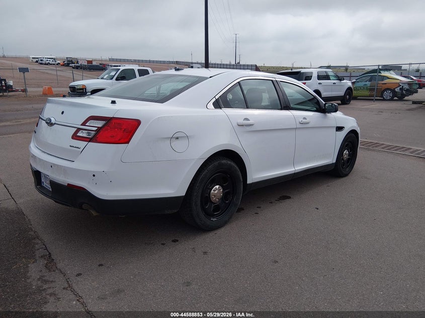 2018 Ford Police VIN 1FAHP2L88JG141571 IAAI salvage auction — NORMAL WEAR, Sf97 (Colorado), sold $5,200 on 2026-07-08 (photo 4)