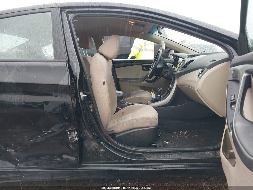 2014 Hyundai Elantra VIN KMHDH4AE6EU093680 IAAI salvage auction — RIGHT SIDE, Salvage Title, sold $1,350 on 2026-07-09 (photo 5)