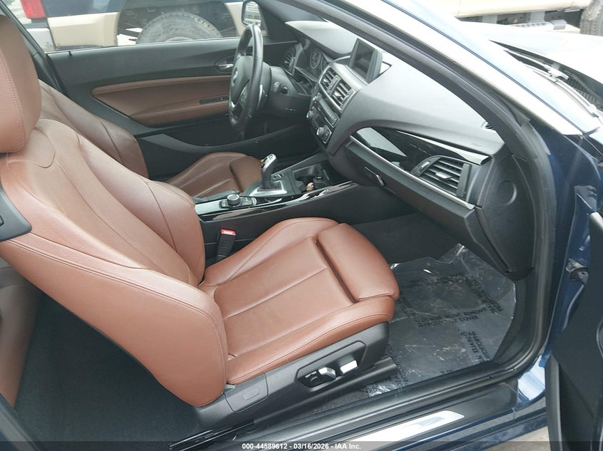 2016 BMW 2er VIN WBA1G9C54GV599345 IAAI salvage auction — LEFT SIDE, Salvage (Missouri), sold $2,900 on 2026-07-14 (photo 5)