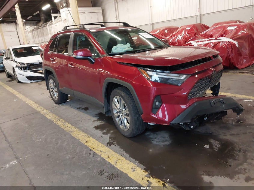 2025 Toyota Rav 4 VIN 2T3N1RFV5SW500924 IAAI salvage auction — FRONT END, Salvage (Oregon), sold $9,200 on 2026-07-09 (photo 1)