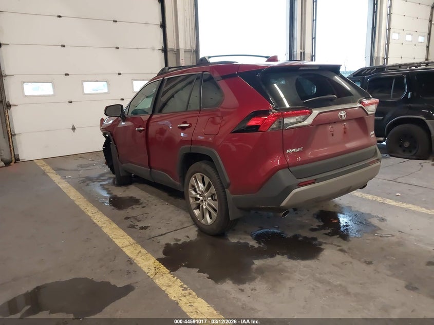 2025 Toyota Rav 4 VIN 2T3N1RFV5SW500924 IAAI salvage auction — FRONT END, Salvage (Oregon), sold $9,200 on 2026-07-09 (photo 3)
