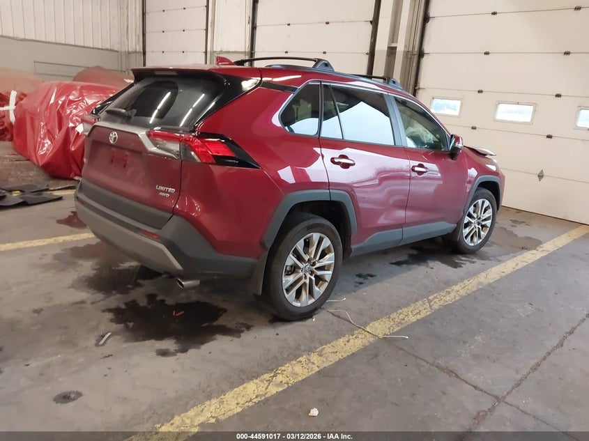 2025 Toyota Rav 4 VIN 2T3N1RFV5SW500924 IAAI salvage auction — FRONT END, Salvage (Oregon), sold $9,200 on 2026-07-09 (photo 4)