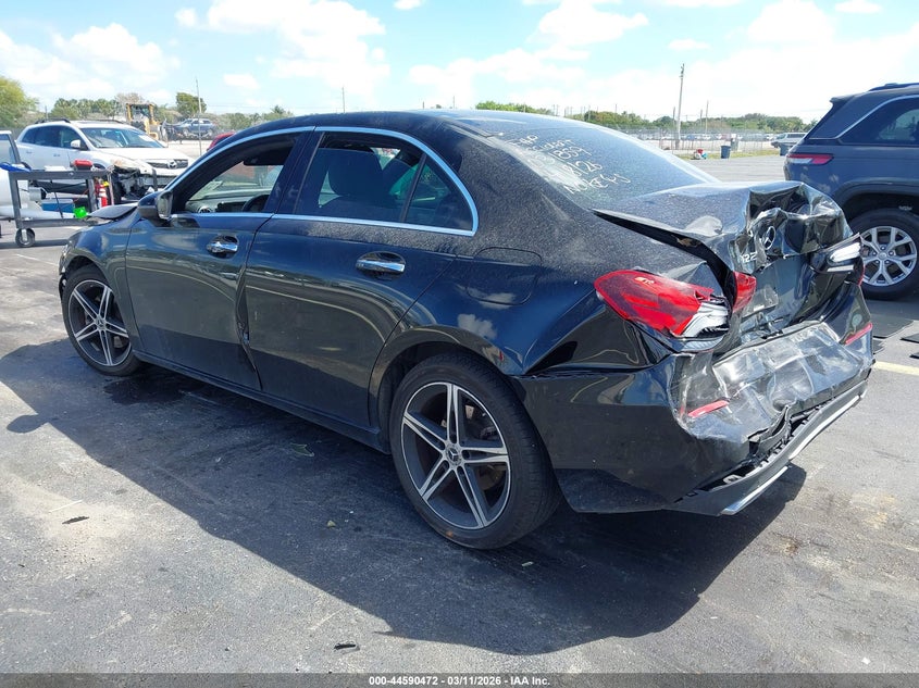 2019 Mercedes-benz A-klasse VIN WDD3G4EB9KW031859 IAAI salvage auction — REAR END, Salvage Title, sold $3,000 on 2026-07-09 (photo 3)