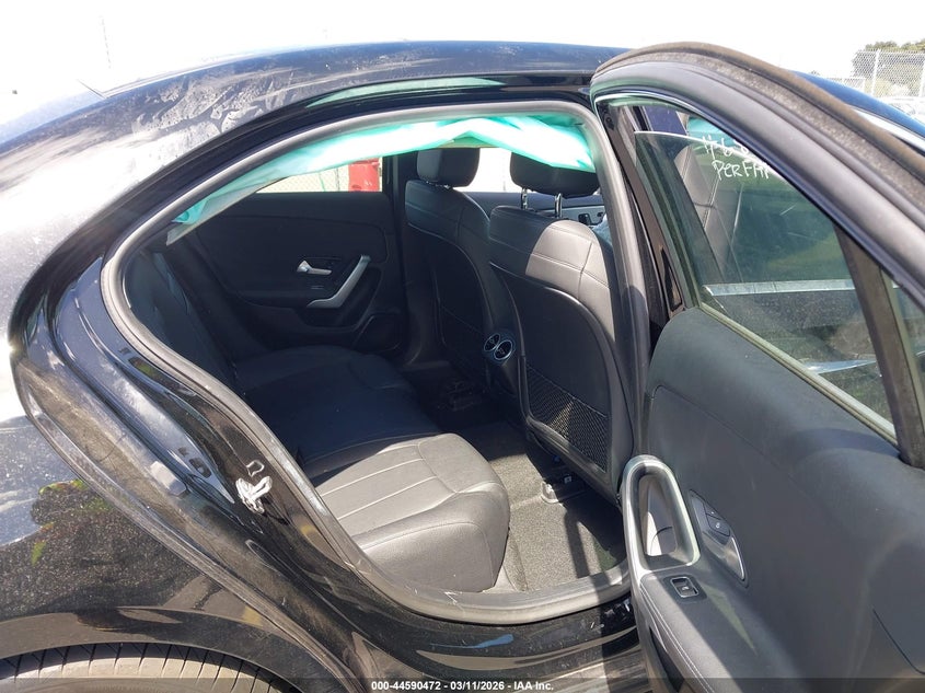 2019 Mercedes-benz A-klasse VIN WDD3G4EB9KW031859 IAAI salvage auction — REAR END, Salvage Title, sold $3,000 on 2026-07-09 (photo 8)