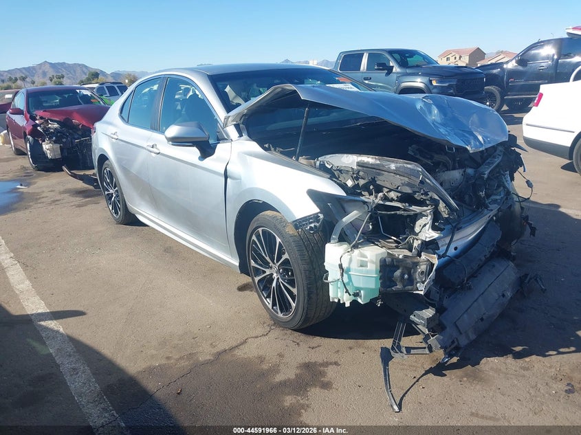 2018 Toyota Camry VIN JTNB11HK8J3048083 IAAI salvage auction — LEFT FRONT, Salvage Title, sold $2,175 on 2026-07-07 (photo 1)