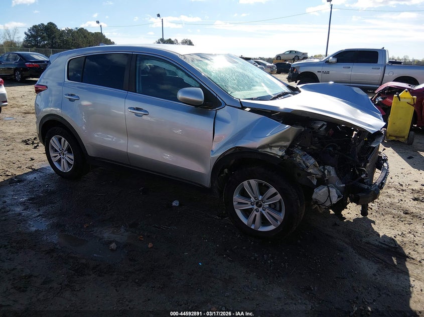 2019 Kia Sportage VIN KNDPM3AC8K7586910 IAAI salvage auction — FRONT END, Salvage Title, sold $925 on 2026-07-09 (photo 1)