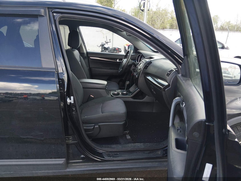 2012 Kia Sorento VIN 5XYKT3A6XCG248940 IAAI salvage auction — FRONT END, Wait Title, sold $1,200 on 2026-07-16 (photo 5)