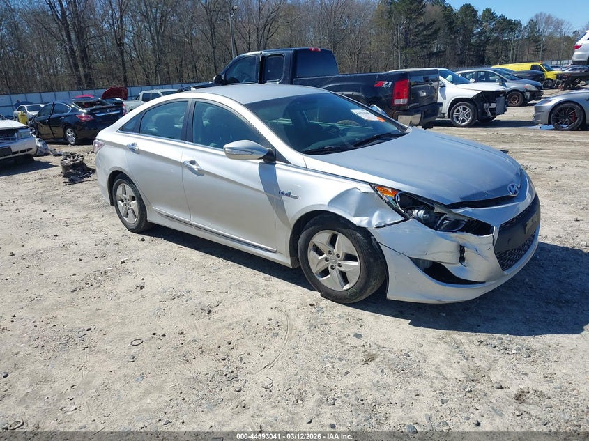 2011 Hyundai Sonata hybrid VIN KMHEC4A41BA002418 IAAI salvage auction — RIGHT FRONT, Salvage (Georgia), sold $775 on 2026-07-16 (photo 1)