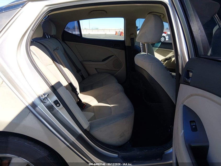 2014 Kia Optima VIN KNAGM4A78E5475666 IAAI salvage auction — FRONT END, Salvage Title, sold $25 on 2026-08-02 (photo 8)