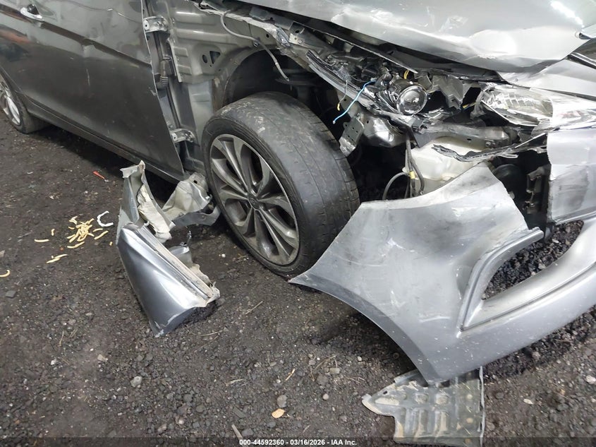2012 Hyundai Sonata VIN 5NPEC4AB0CH409756 IAAI salvage auction — RIGHT FRONT, Salvage Title, sold $450 on 2026-07-18 (photo 6)