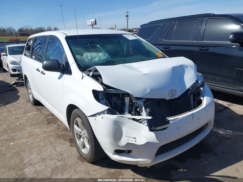2013 Toyota Sienna VIN 5TDZK3DCXDS373329 IAAI salvage auction — FRONT END, Salvage Title, sold $1,100 on 2026-07-08 (photo 1)