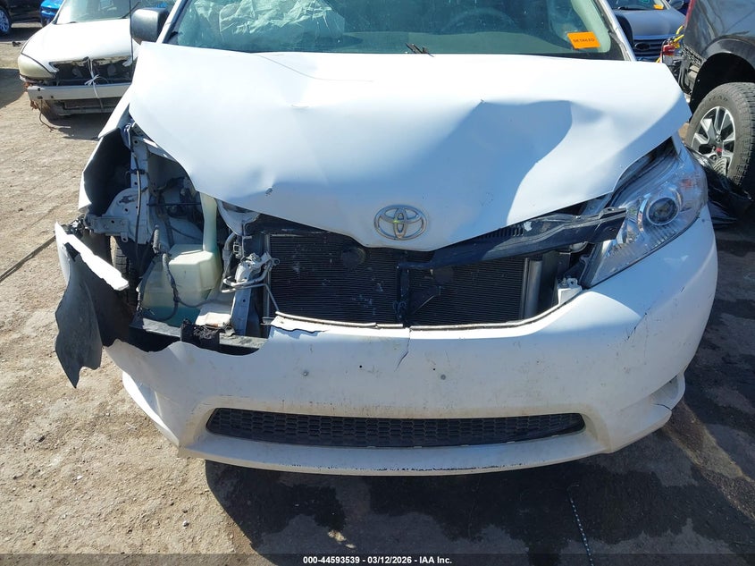 2013 Toyota Sienna VIN 5TDZK3DCXDS373329 IAAI salvage auction — FRONT END, Salvage Title, sold $1,100 on 2026-07-08 (photo 6)