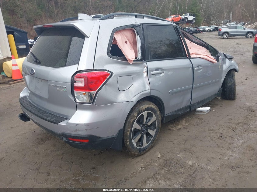 2017 Subaru Forester VIN JF2SJAGC0HH548588 IAAI salvage auction — ROLLOVER, Salvage Title, sold $125 on 2026-07-12 (photo 4)