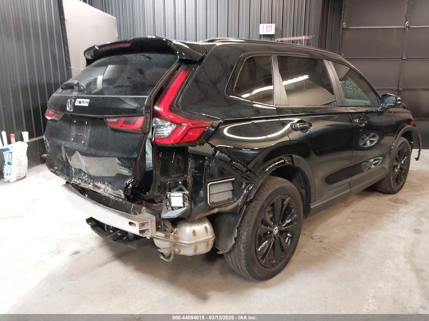 2026 Honda Cr-v VIN 7FARS6H94TE072417 IAAI salvage auction — FRONT & REAR, Salvage Title, sold $5,100 on 2026-07-28 (photo 4)