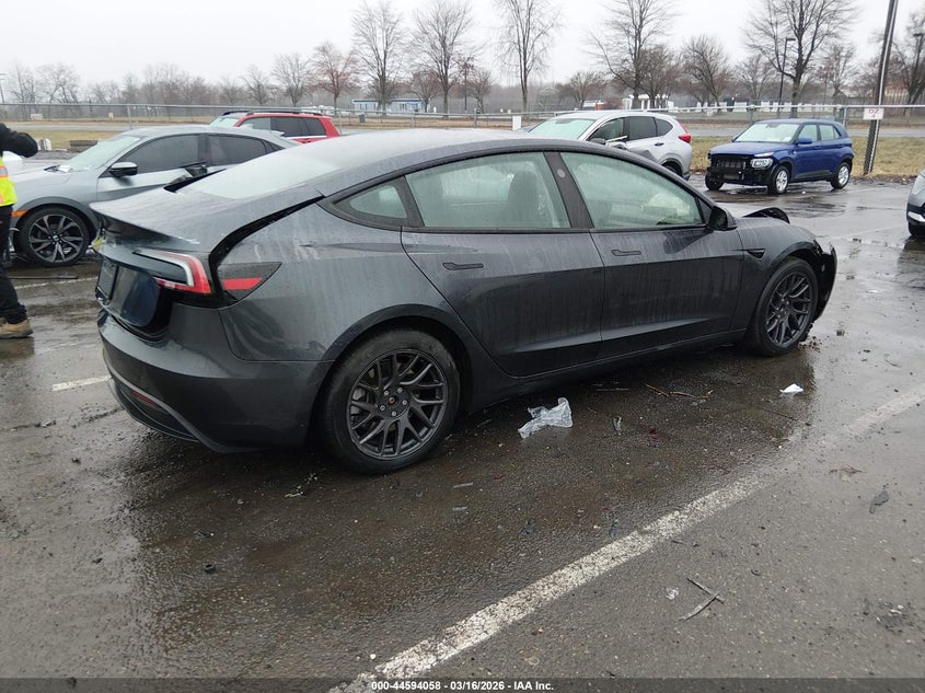 2024 Tesla Model 3 VIN 5YJ3E1EA8RF773884 IAAI salvage auction — FRONT END, Salvage Title, sold $10,400 on 2026-07-23 (photo 4)