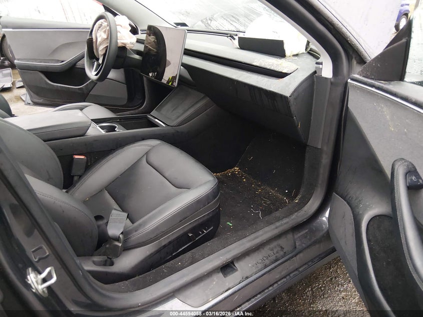 2024 Tesla Model 3 VIN 5YJ3E1EA8RF773884 IAAI salvage auction — FRONT END, Salvage Title, sold $10,400 on 2026-07-23 (photo 5)