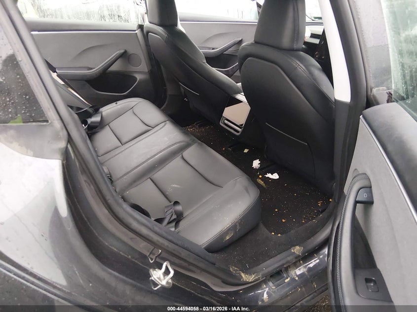 2024 Tesla Model 3 VIN 5YJ3E1EA8RF773884 IAAI salvage auction — FRONT END, Salvage Title, sold $10,400 on 2026-07-23 (photo 8)