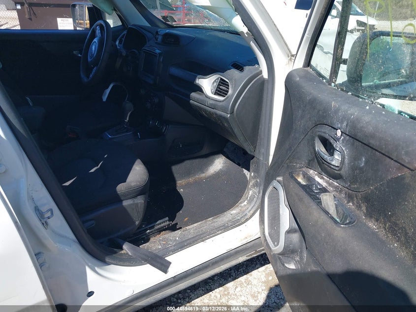 2021 Jeep Renegade VIN ZACNJDAB9MPM23229 IAAI salvage auction — FRONT & REAR, Salvage (Kentucky), sold $425 on 2026-07-28 (photo 5)