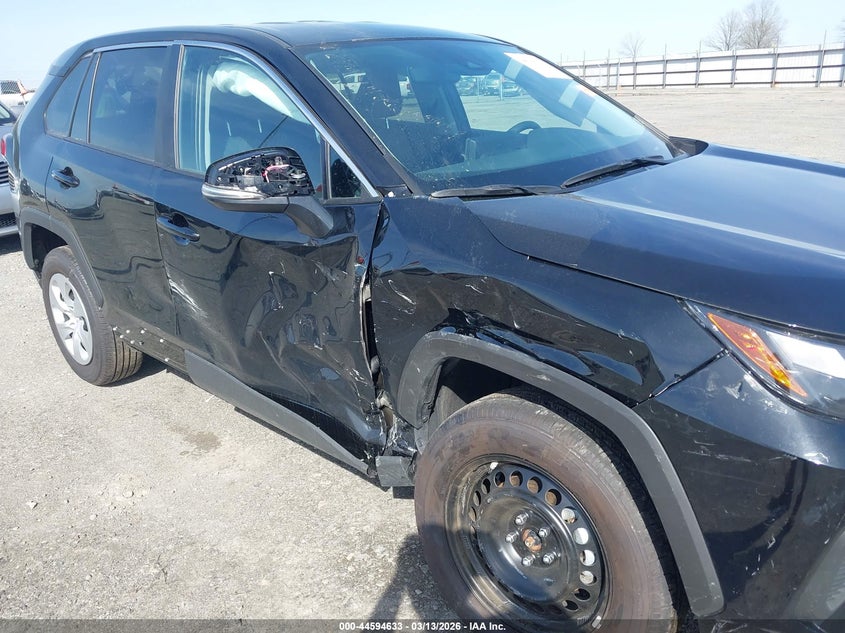 2025 Toyota Rav 4 VIN 2T3G1RFV0SC571779 IAAI salvage auction — RIGHT SIDE, Salvage (Arkansas), sold $25 on 2026-07-31 (photo 6)