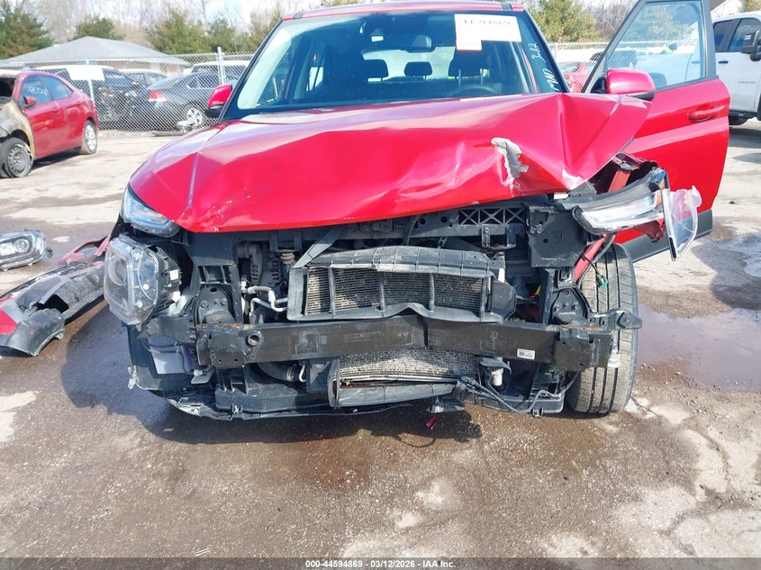 2021 Hyundai Venue VIN KMHRB8A36MU068127 IAAI salvage auction — FRONT END, Scrap (Michigan), sold $1,150 on 2026-07-28 (photo 6)