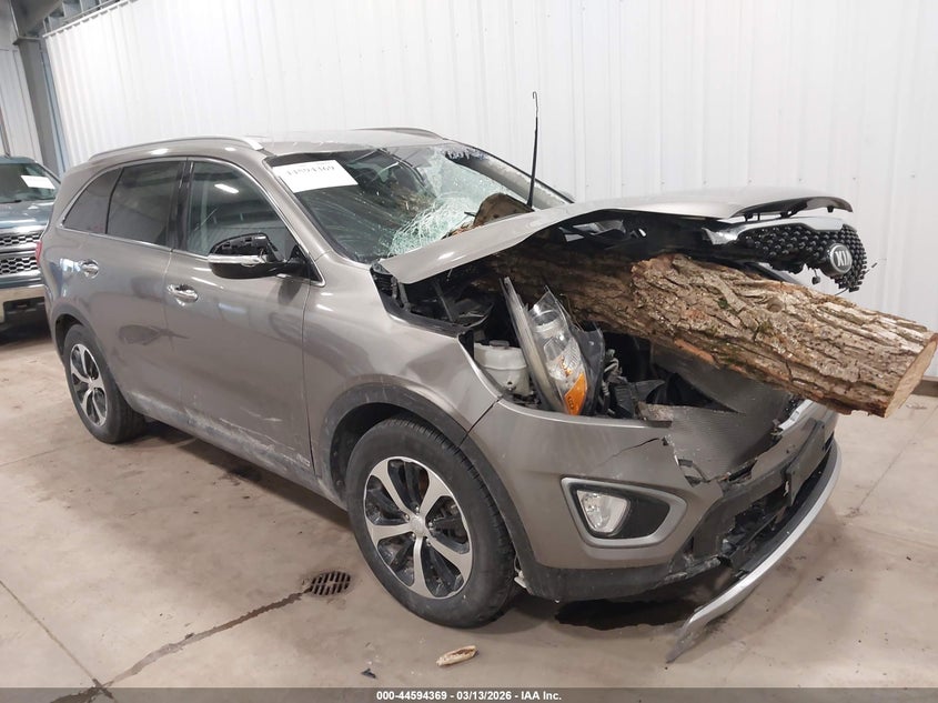 2016 Kia Sorento VIN 5XYPHDA11GG029422 IAAI salvage auction — FRONT END, Salvage (Minnesota), sold $25 on 2026-07-29 (photo 1)