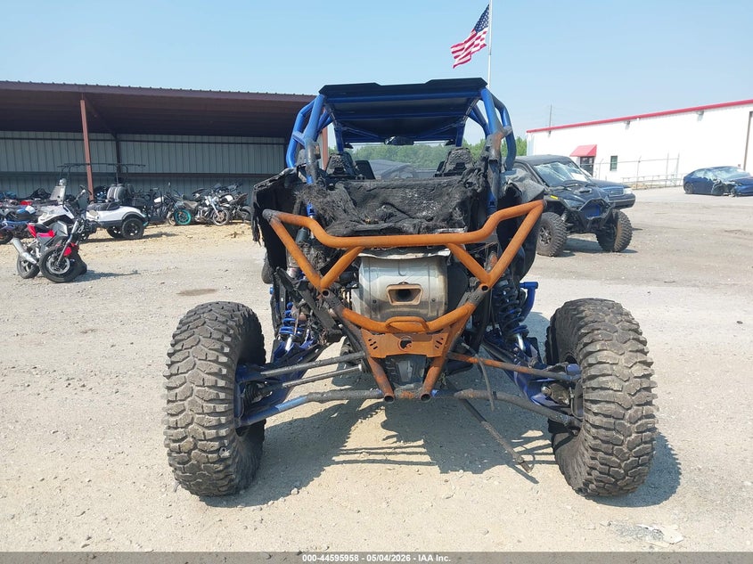 2025 Polaris Rzr VIN 3NSR4E2K4SG076440 IAAI salvage auction — EXTERIOR BURN, Bill Of Sale (North Carolina), sold $13,250 on 2026-07-07 (photo 6)