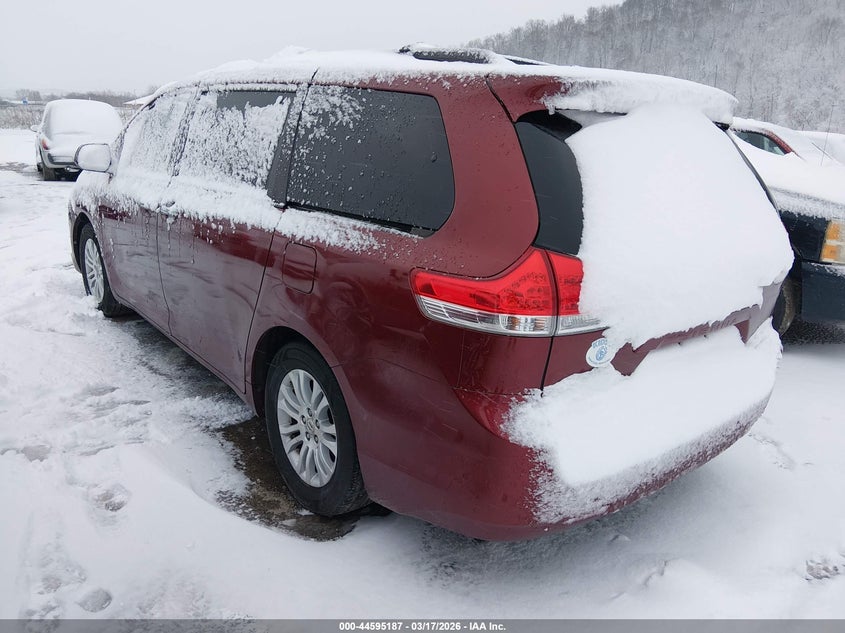 2013 Toyota Sienna VIN 5TDYK3DC7DS360789 IAAI salvage auction — FRONT END, Salvage Title, sold $1,700 on 2026-07-30 (photo 3)