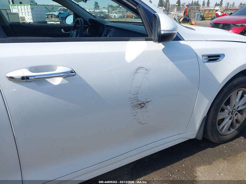 2016 Kia Optima VIN 5XXGT4L34GG035913 IAAI salvage auction — THEFT, Clear - Dealer Only (California), sold $25 on 2026-07-28 (photo 6)