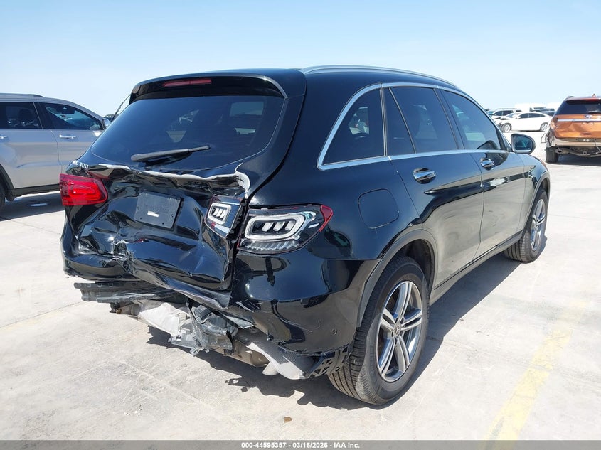 2021 Mercedes-benz Glc VIN W1N0G8DB5MF894577 IAAI salvage auction — REAR END, Salvage Title, sold $1,550 on 2026-08-31 (photo 4)